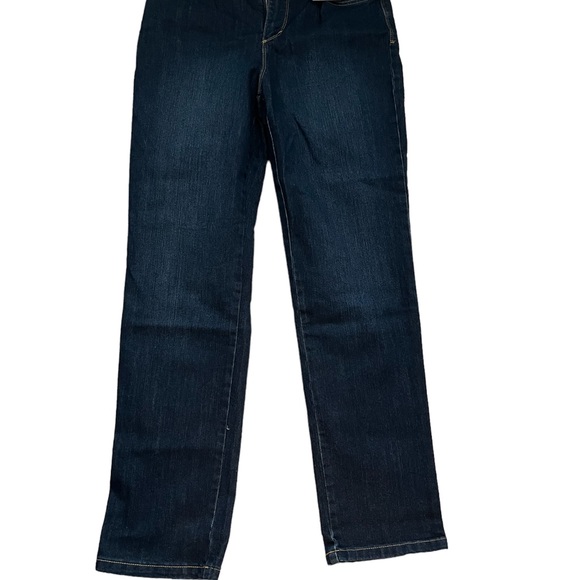 👖👖👖JeansGloria Vanderbilt. Size 6 Tapered Leg, Classic Rise. Super comfy. New - Picture 2 of 5